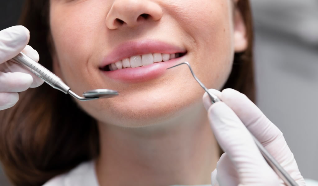 Benefits of Implant Supported Dentures